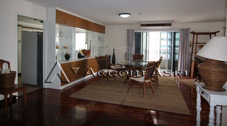Sathorn Park Place Condominium  4 Bedroom For Rent BTS Sala Daeng - MR05