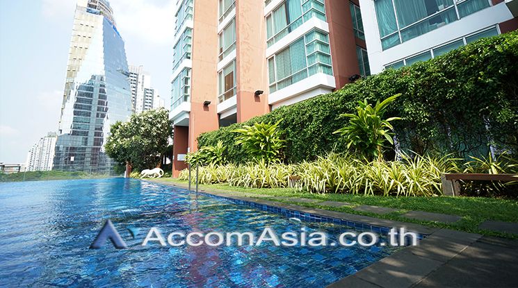 Fullerton Sukhumvit Condominium  2 Bedroom For Rent BTS Thong Lo - BTS06