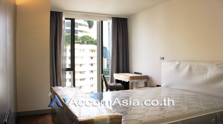 Modern Apartment Apartment  4 Bedroom For Rent BTS Phrom Phong in Sukh03