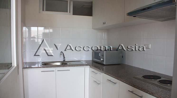 Condo One X Sukhumvit 26 Condominium  2 Bedroom For Rent BTS Phrom Pho03