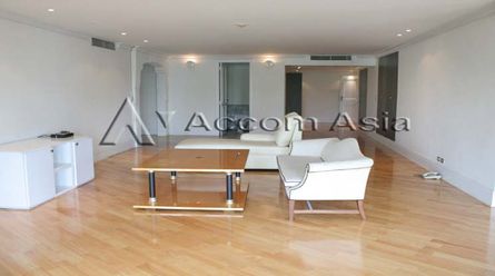 The unparalleled living place Apartment  3 Bedroom For Rent BTS Phrom02