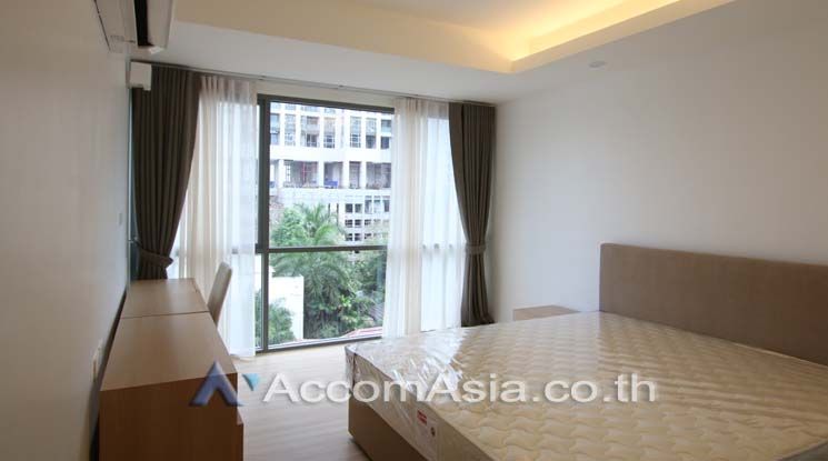 Perfect and simple life Apartment  2 Bedroom For Rent BTS Phrom Phong03