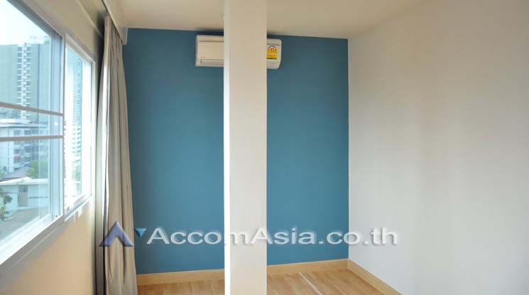 Tastefully Designed Apartment  2 Bedroom For Rent BTS Thong Lo in Sukh03