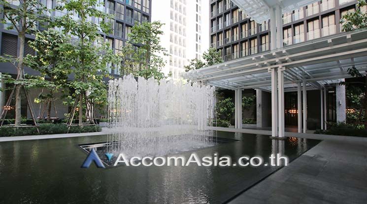 Noble Ploenchit Condominium  2 Bedroom For Rent BTS Ploenchit in Ploen03