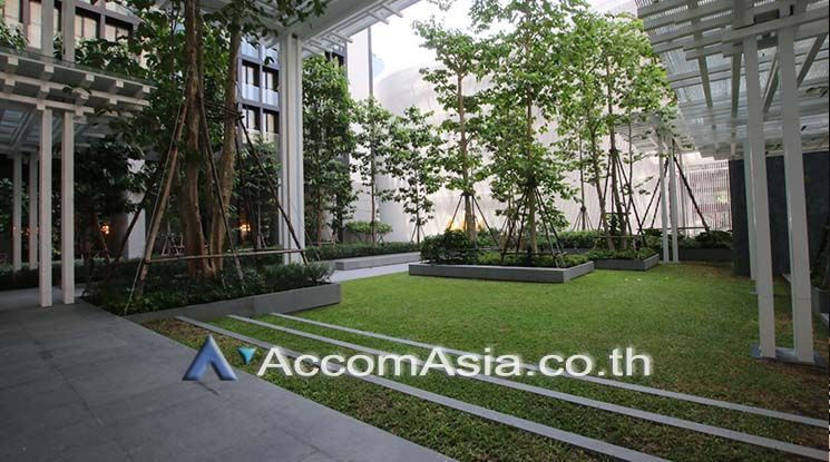 Noble Ploenchit Condominium  2 Bedroom For Rent BTS Ploenchit in Ploen06
