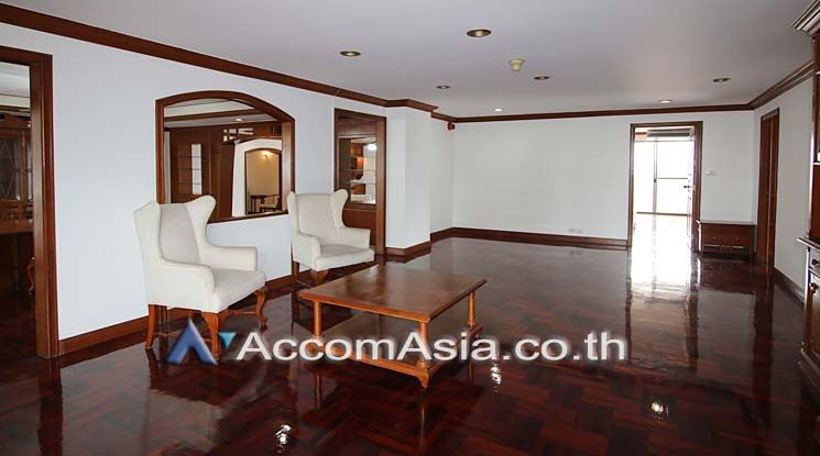 Homely atmosphere Apartment  3 Bedroom For Rent BTS Thong Lo in Sukhum06