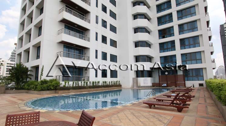 Perfect For Family Apartment  3+1 Bedroom For Rent BTS Phrom Phong in06