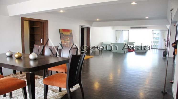 Family Apartment with Lake View Apartment  3 Bedroom For Rent BTS Asok05