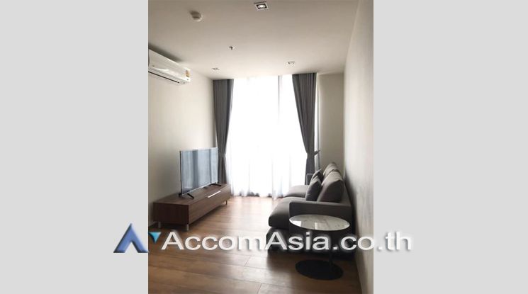 Park 24 Condominium  2 Bedroom For Rent BTS Phrom Phong in Sukhumvit B04