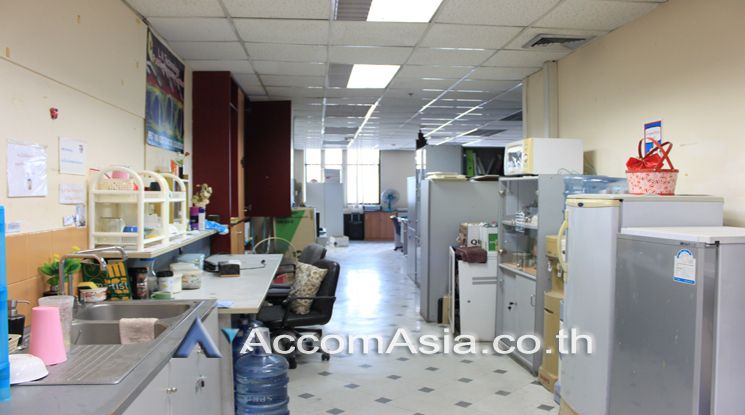 KPN Tower Rama 9 Office space For Rent  in Chaturathit Bangkok04