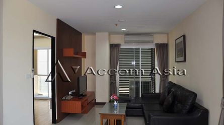 Low Rised Building Apartment  2 Bedroom For Rent BTS Ekkamai in Sukhum02
