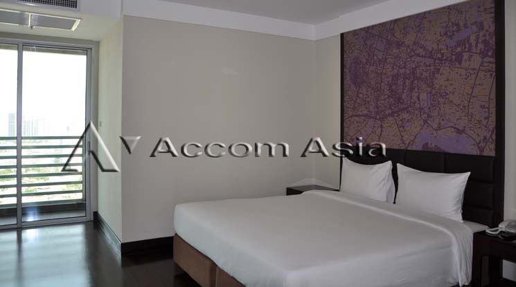 Easy access to Expressway Apartment  2 Bedroom For Rent  in Rama 4 Ban03