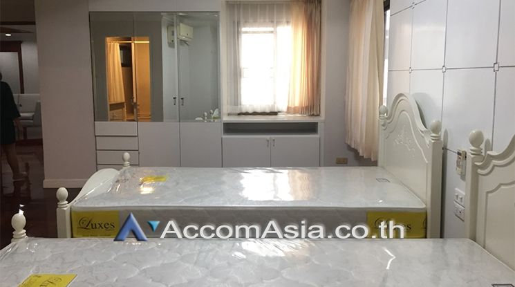 Luxury fully serviced Apartment  2 Bedroom For Rent BTS Phrom Phong in05