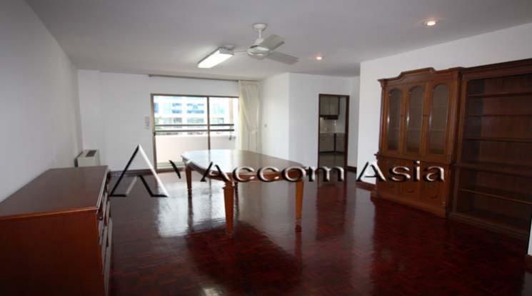 Suite For Family Apartment  3 Bedroom For Rent  in Sukhumvit Bangkok04