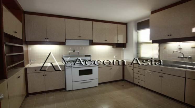 Suite For Family Apartment  3 Bedroom For Rent  in Sukhumvit Bangkok05