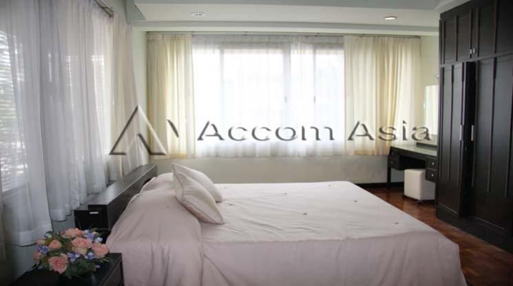 Specifically designed as homey Apartment  2+1 Bedroom For Rent BTS Tho05
