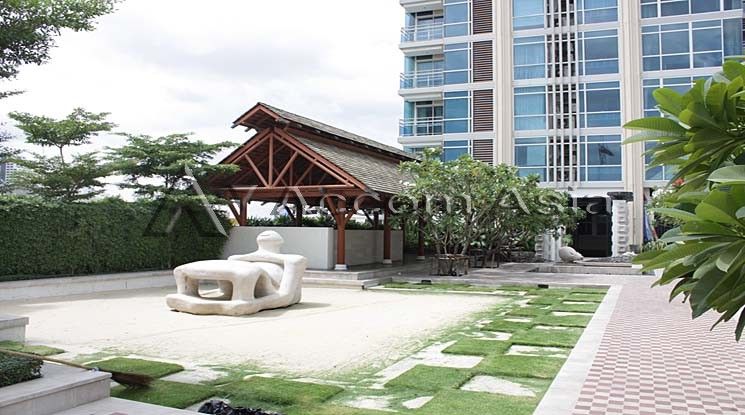 Athenee Residence Condominium  2 Bedroom For Rent BTS Ploenchit in Plo06