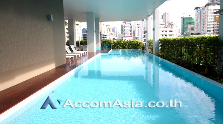 Peaceful Living Apartment  3+1 Bedroom For Rent BTS Phrom Phong in Suk05