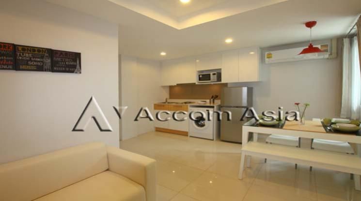 A Contemporary Low Rise Residence Apartment  2 Bedroom For Rent BTS Ch04