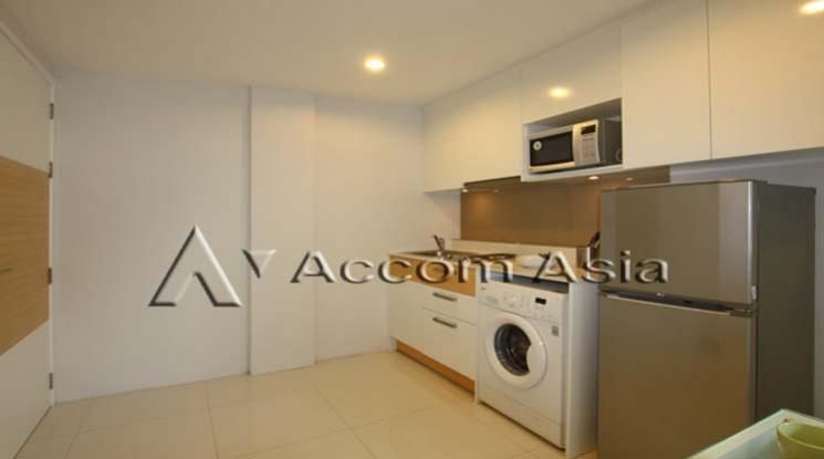 A Contemporary Low Rise Residence Apartment  2 Bedroom For Rent BTS Ch05