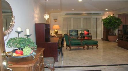 Prestige 49 Condominium  2 Bedroom For Rent BTS Thong Lo in Sukhumvit02