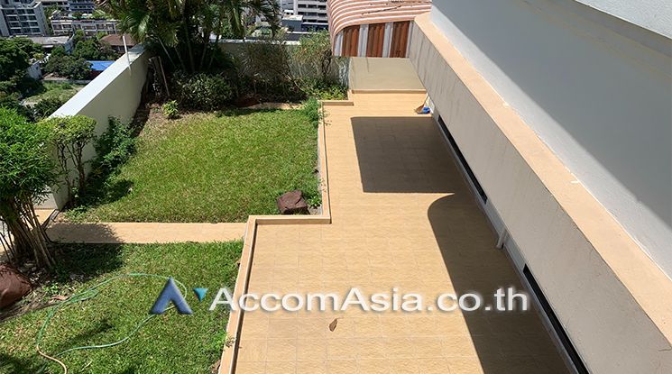 "Huge Terrace, Duplex, Penthouse | Pet friendly - High rise Apartment A"04
