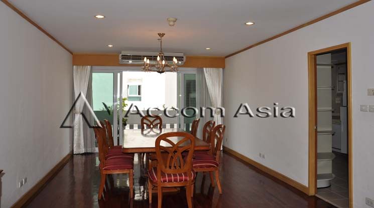 A Classic Style Apartment  3 Bedroom For Rent BTS Asok - MRT Sukhumvit06