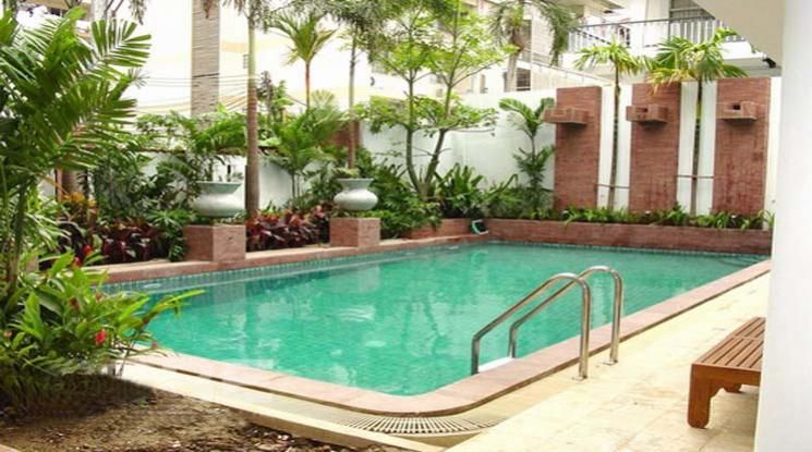Peaceful In Sukhumvit Apartment  3 Bedroom For Rent BTS Phrom Phong in04