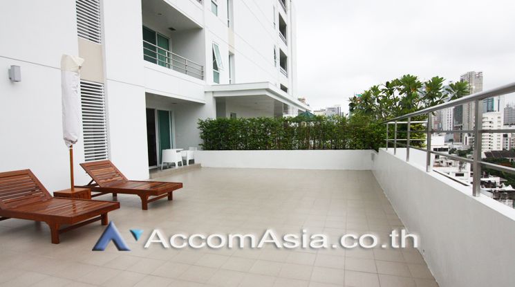 Penthouse | Peaceful Living Apartment  2+1 Bedroom For Rent BTS Phrom01