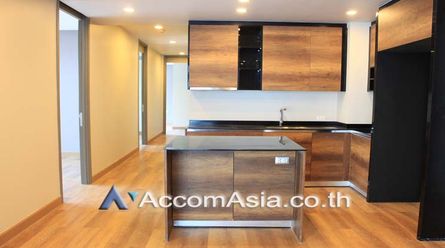 Perfect Living In Bangkok Apartment  3 Bedroom For Rent BTS Phrom Phon02