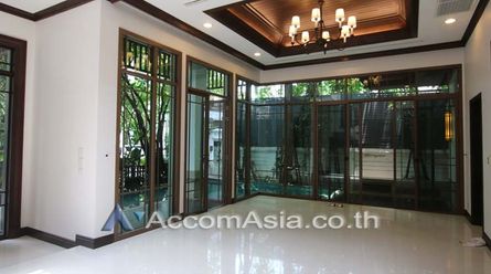 Private Pool | Luxurious Villas House  4+1 Bedroom For Rent BTS Chong02