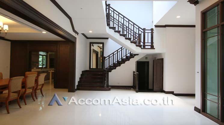 Private Pool | Luxurious Villas House  4+1 Bedroom For Rent BTS Chong04