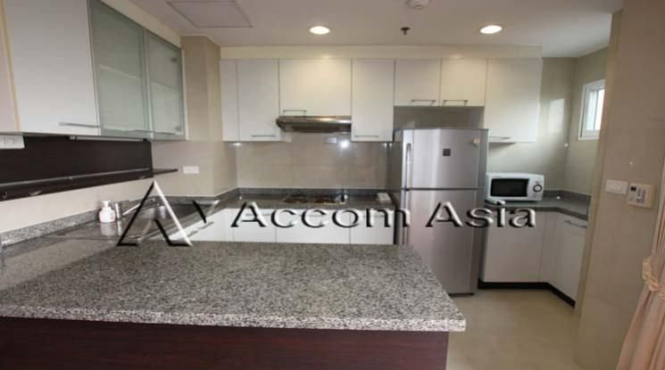 Perfect for big family Apartment  2 Bedroom For Rent BTS Phrom Phong i05