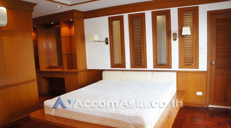 Richmond Palace Condominium  2 Bedroom For Rent BTS Phrom Phong in Suk03