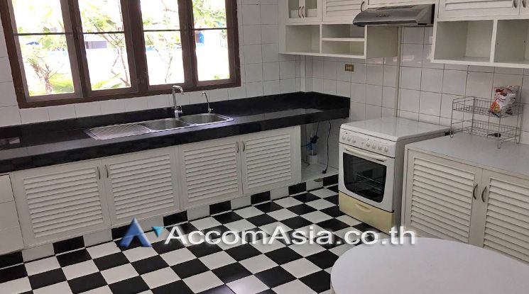 House  2+1 Bedroom For Rent BTS Ploenchit in Ploenchit Bangkok03