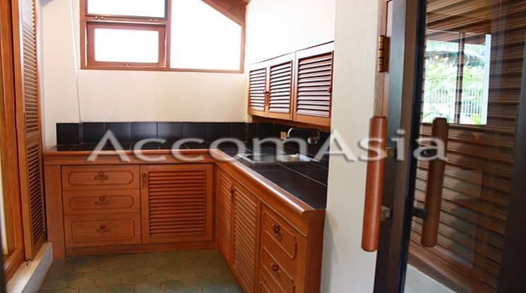 Thai House - Promsri House  3 Bedroom For Rent BTS Phrom Phong in Sukh06