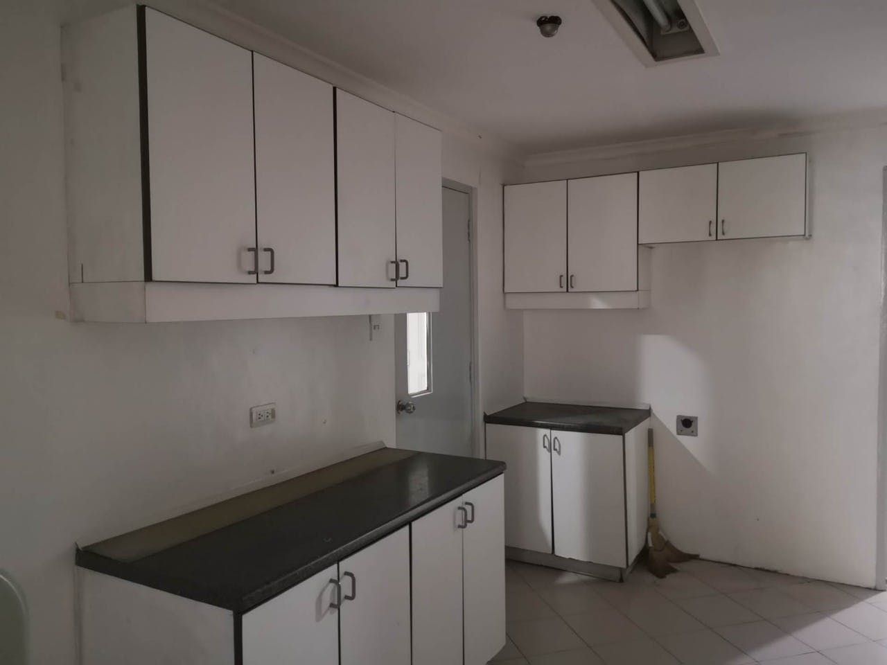 "2BR Condo for Rent in AIC Gold Tower Condominium, Ortigas Center, Pasi"04