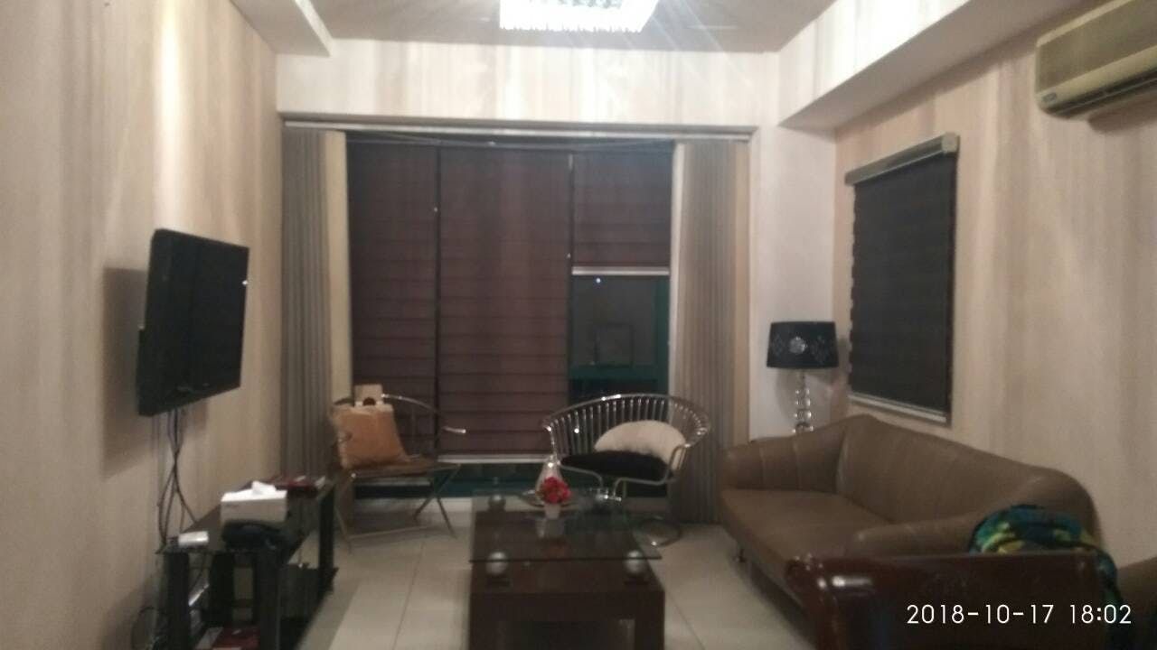 "3BR Condo for Rent in Penhurst Parkplace, BGC - Bonifacio Global City,"04