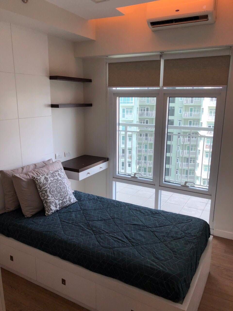 "2BR Condo for Rent in Red Oak at Two Serenda, BGC - Bonifacio Global C"04