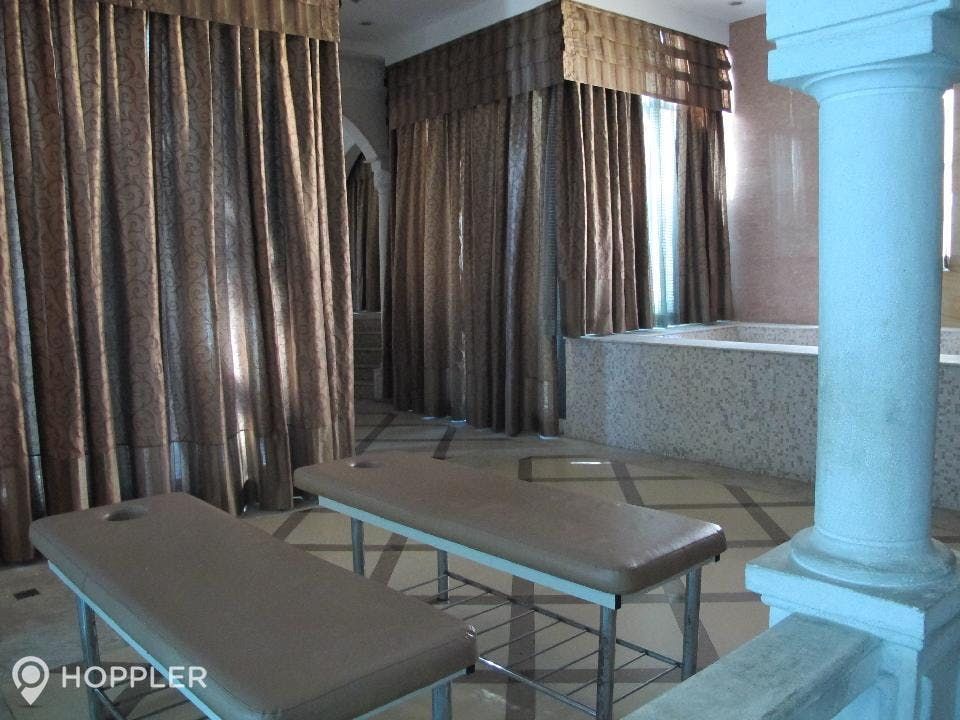 "2BR Condo for Rent in Bellagio II, BGC - Bonifacio Global City, Taguig"10