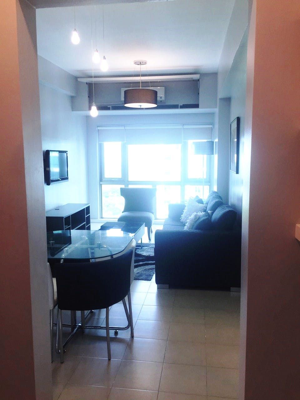"1BR Condo for Rent in Forbeswood Parklane, BGC - Bonifacio Global City"06