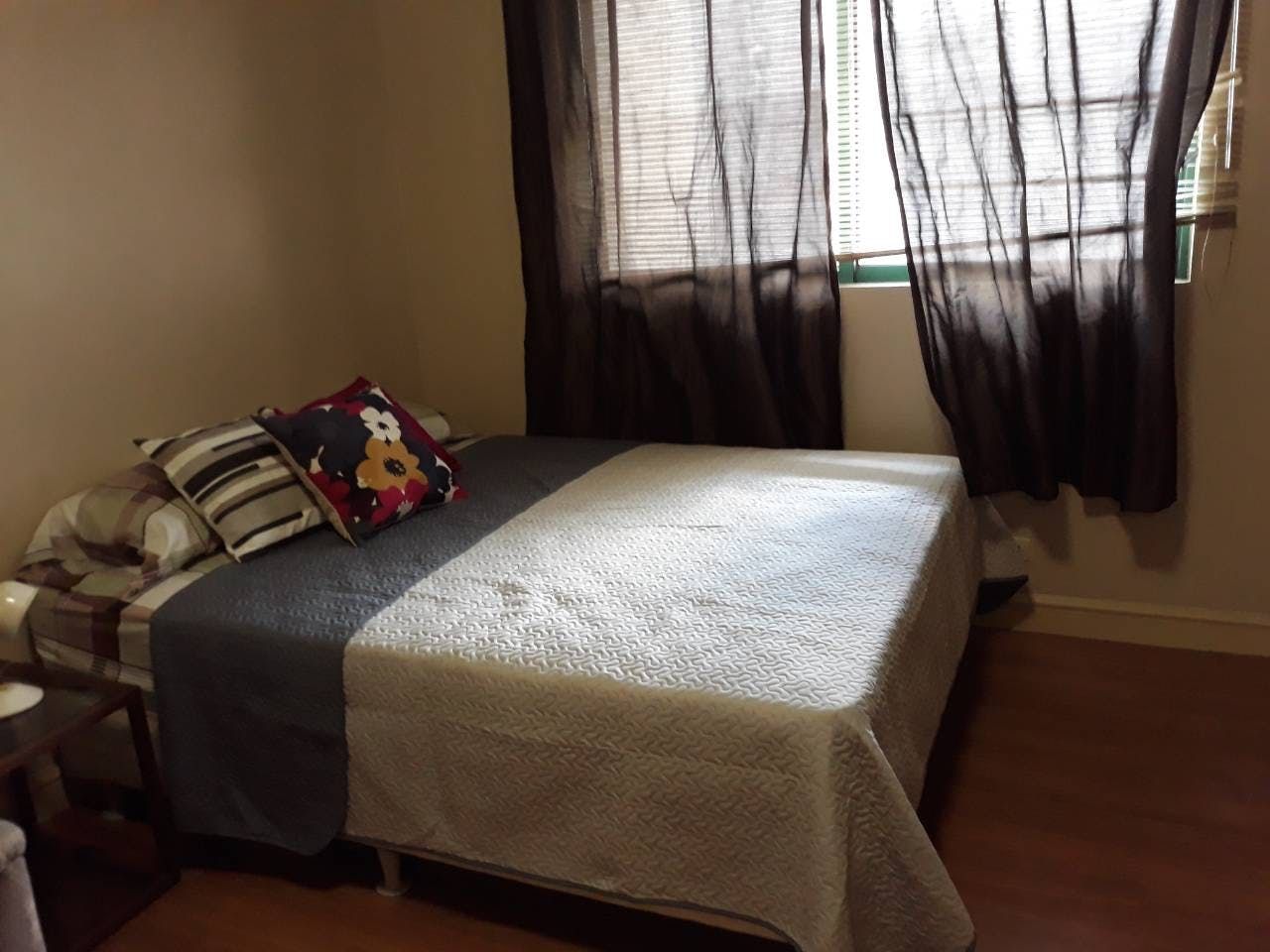 "1BR Condo for Rent in Asian Mansion, Legazpi Village, Makati"03