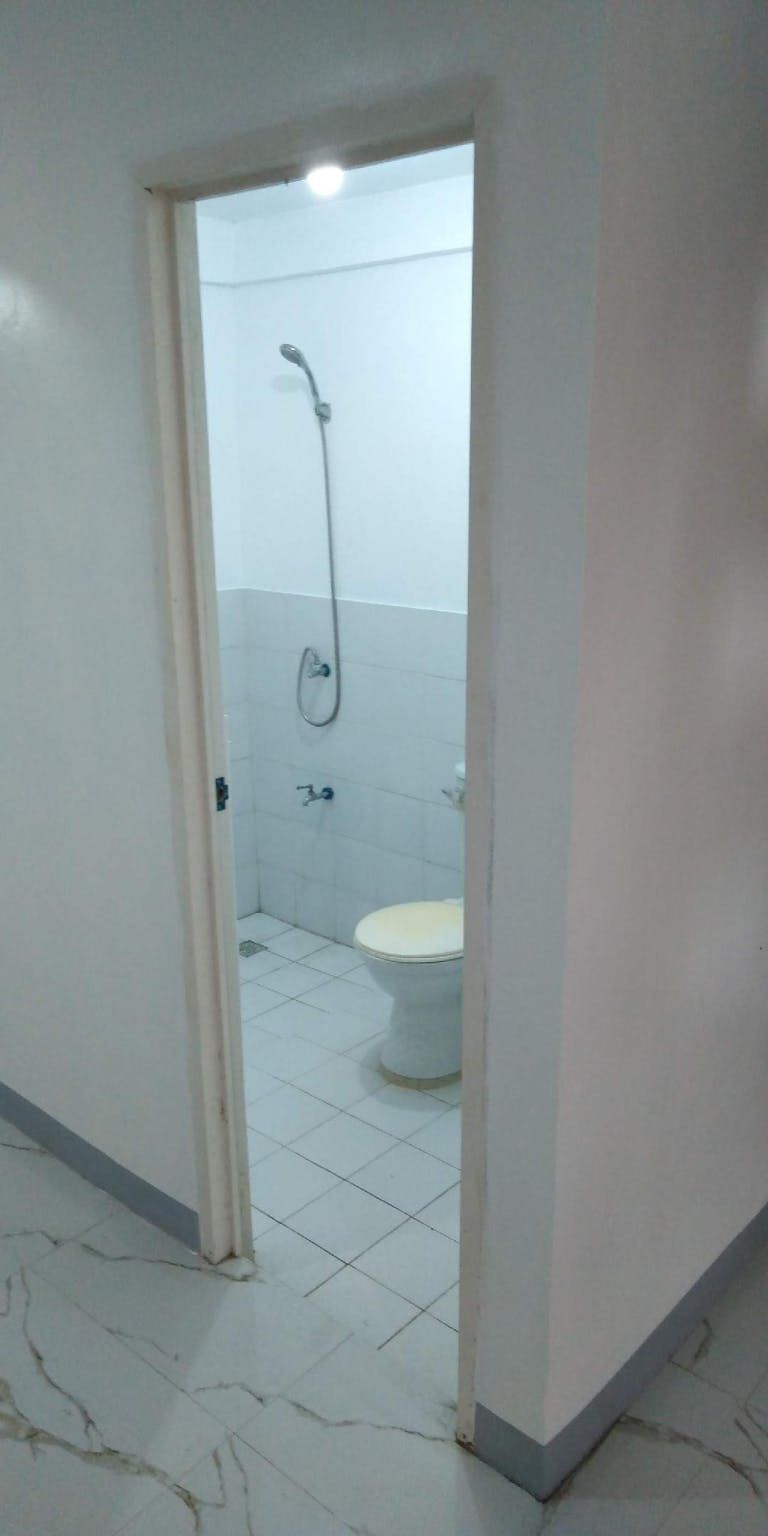 "2BR Townhouse for Rent in Bacoor, Cavite"10
