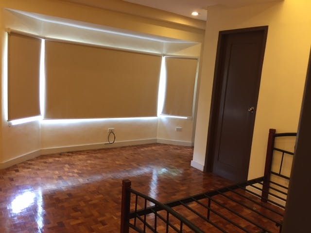 "4BR House for Rent in Valle Verde, Pasig"10