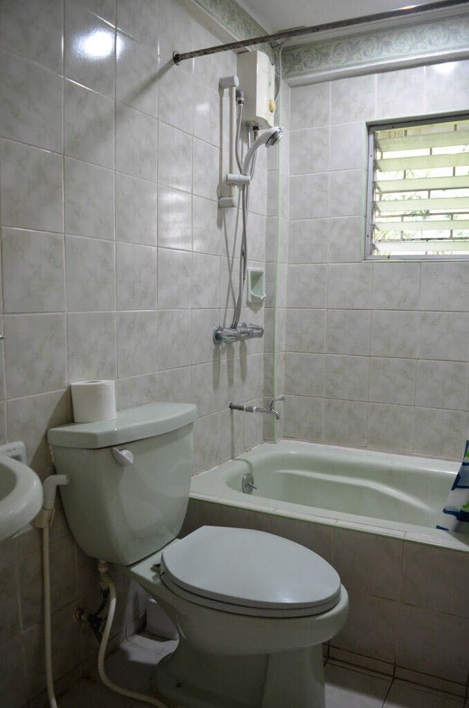 "3BR House for Rent in San Lorenzo Village, Makati"04