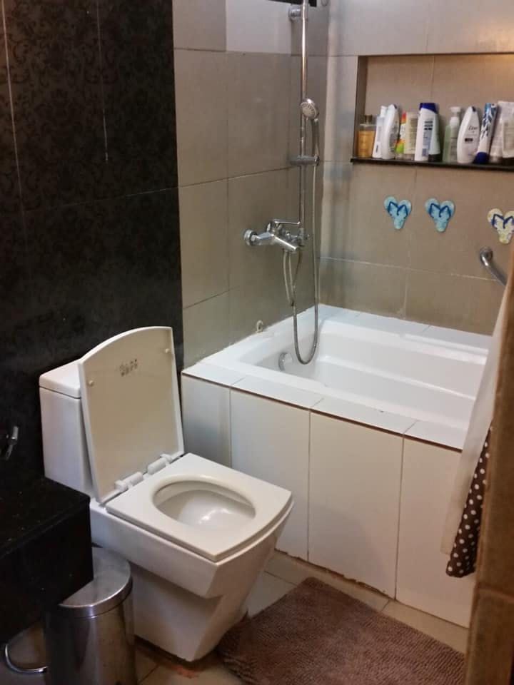 "3BR Townhouse for Rent in Kapitolyo, Pasig"10