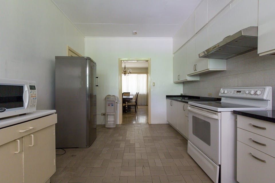 "5BR House for Rent in McKinley Hill, Taguig"03