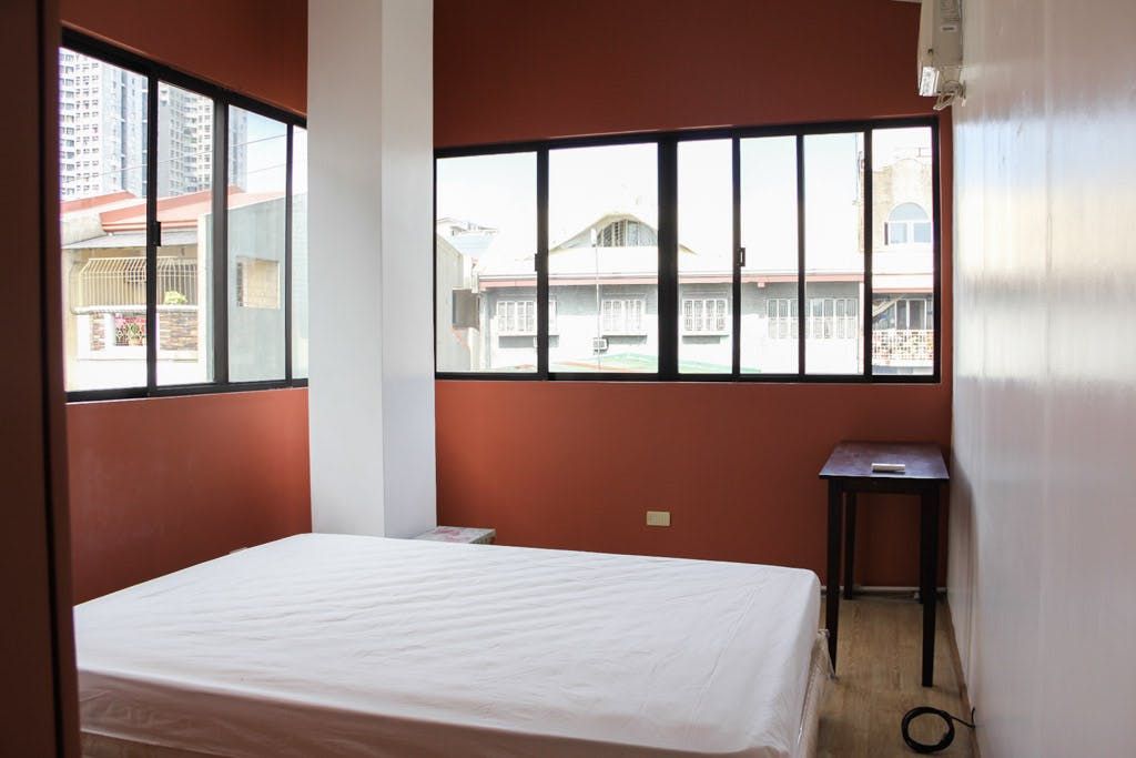 "3BR Townhouse for Rent in San Antonio Village, Makati"06