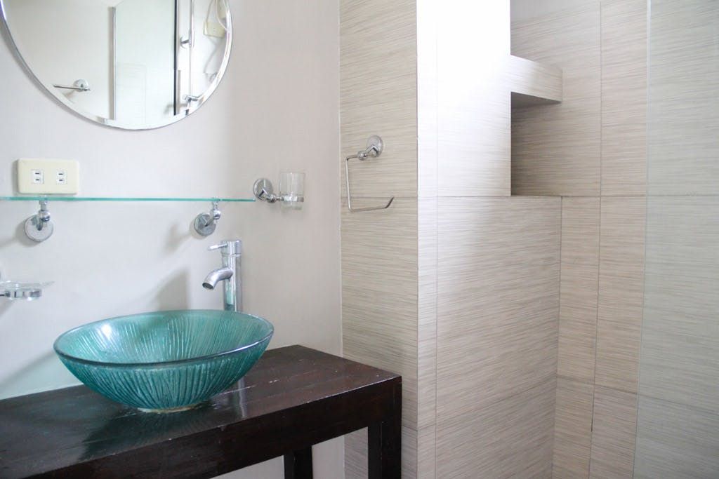 "3BR Townhouse for Rent in San Antonio Village, Makati"08