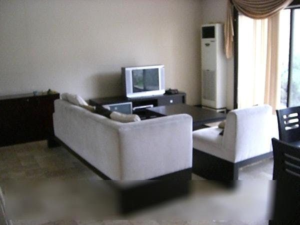 "3BR House for Rent in San Lorenzo Village, Makati"04